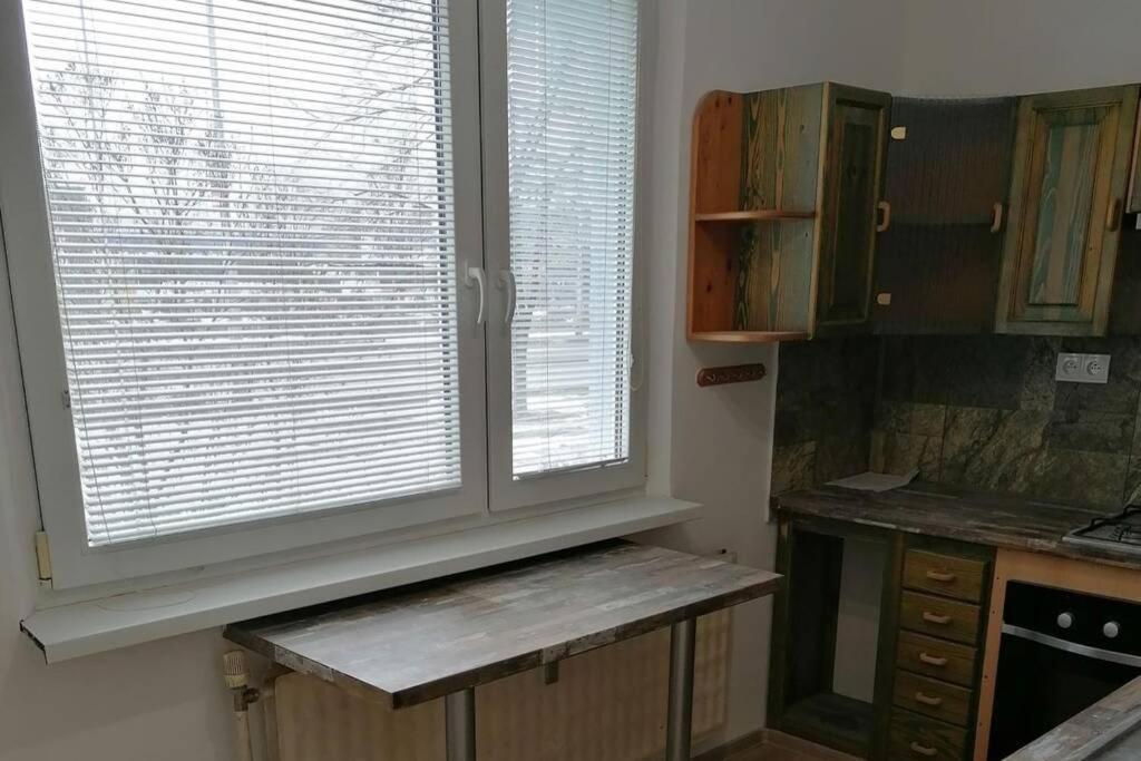 Apartman Blizko Hlavnej Stanice A Centra Mesta Bardejov Luaran gambar